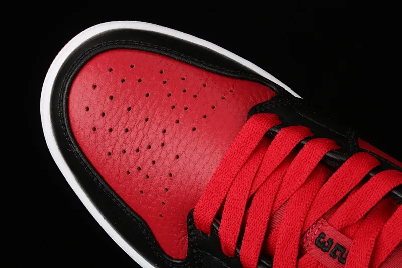 All categories Air Jordan Jordan series basketball shoes Air Jordan 1 Low G version pure original Air Jordan 1 Low AJ1 Joe 1 banned low-top cultural basketball shoes 553558-610